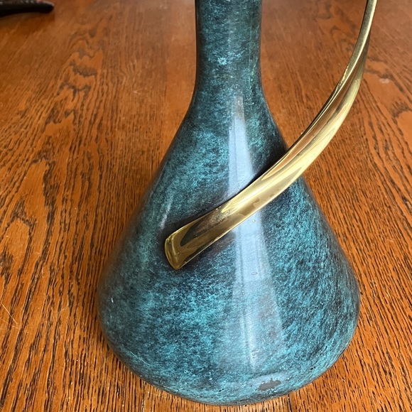 Vintage Mid-Century MCM Pal-Bell Brass Ewer Decanter Vase Made in Israel Green - Picture 4 of 14